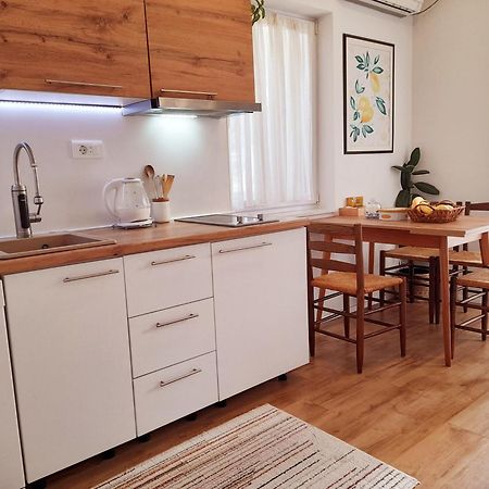 Central Modern Apt With Garden Στρούγκα Εξωτερικό φωτογραφία